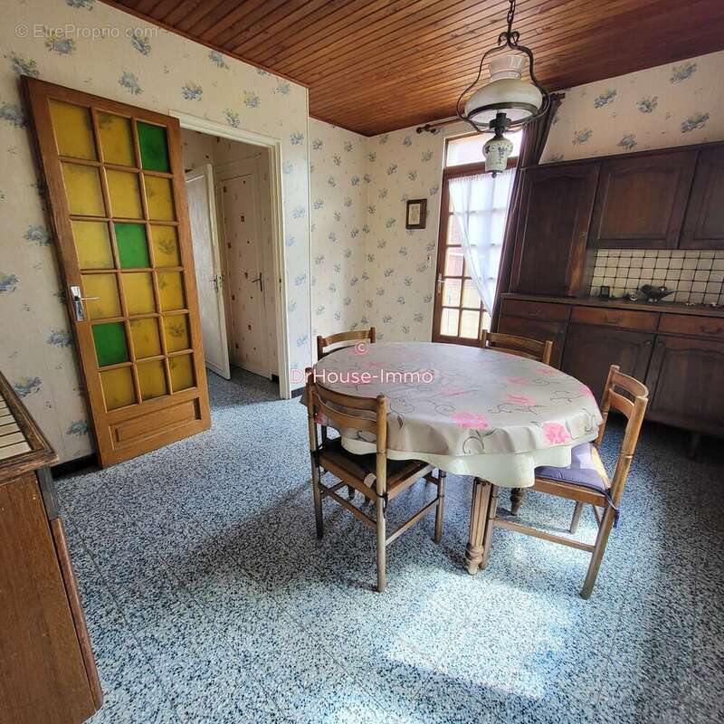 Maison à ARQUES-LA-BATAILLE