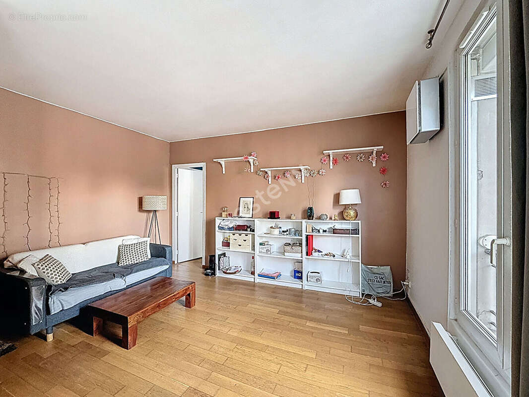 Appartement à MONTREUIL