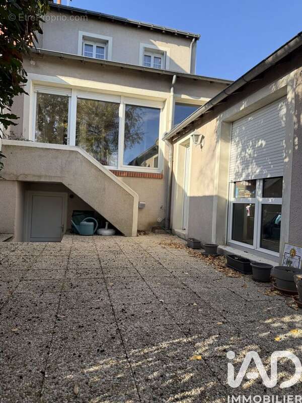 Photo 2 - Maison à TOURS