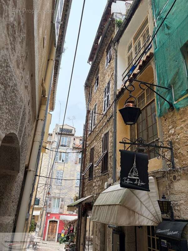 Appartement à VENCE