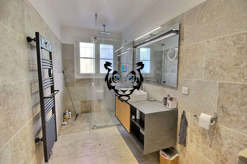 Maison à SAINT-PAUL-EN-FORET