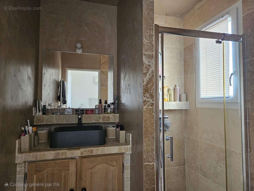 Maison à JONQUIERES