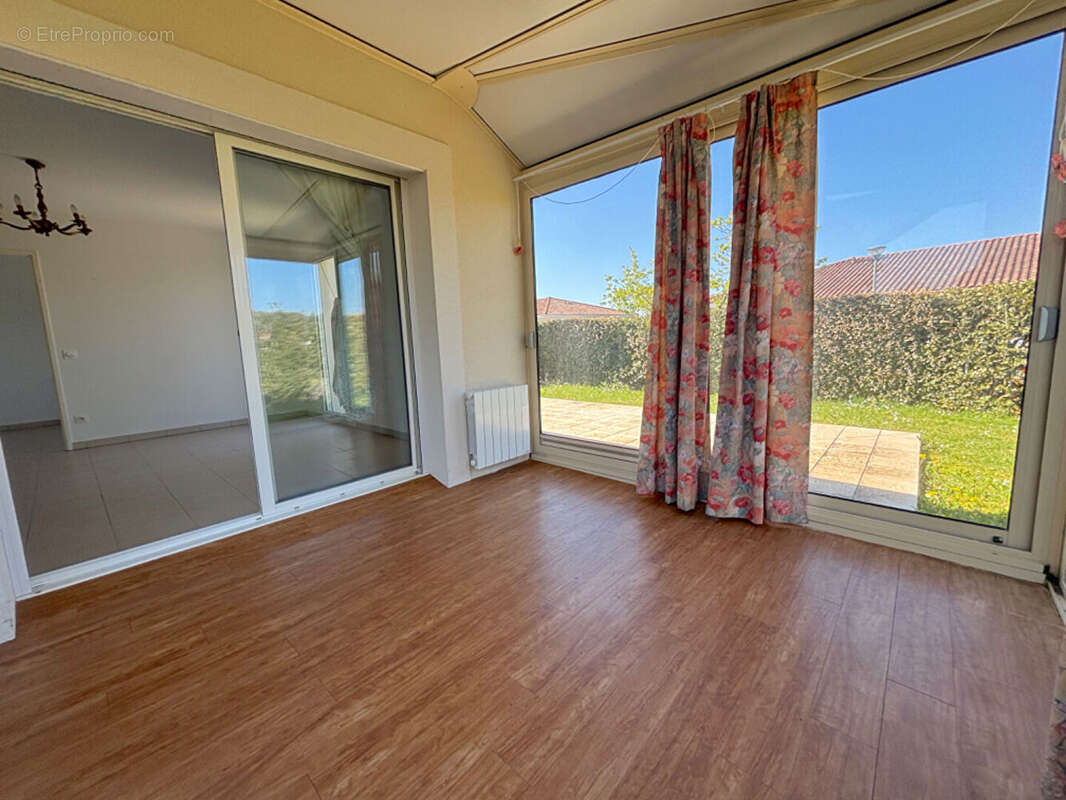 Maison Medis 2 pièce(s) 69 m2 - photo 3