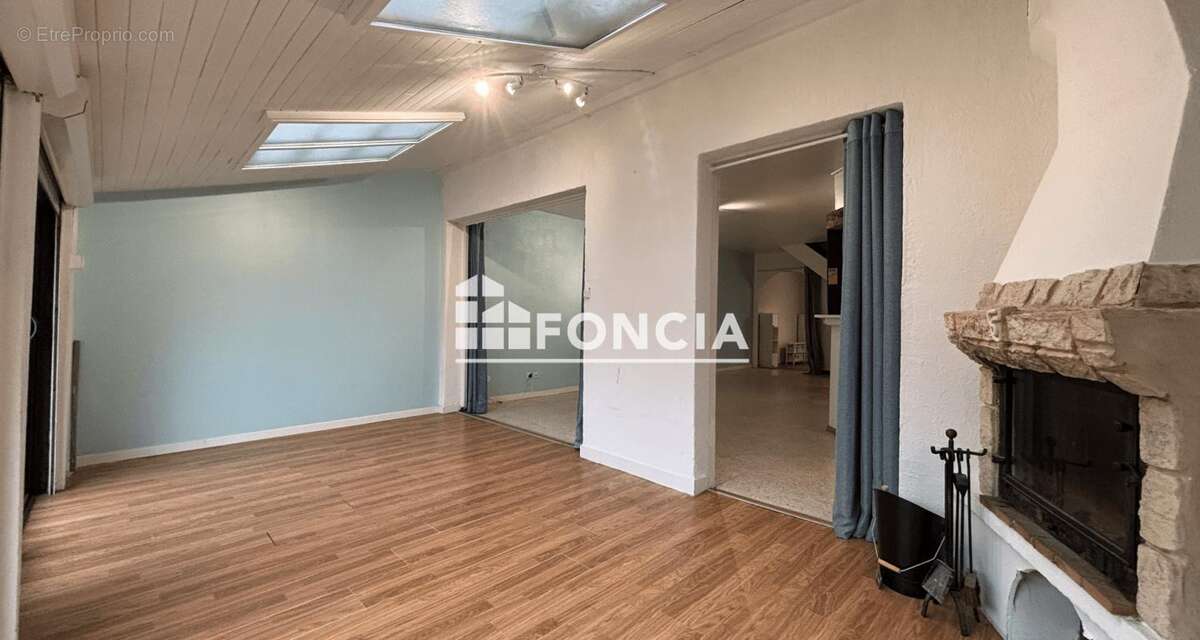 Maison à ROMANS-SUR-ISERE