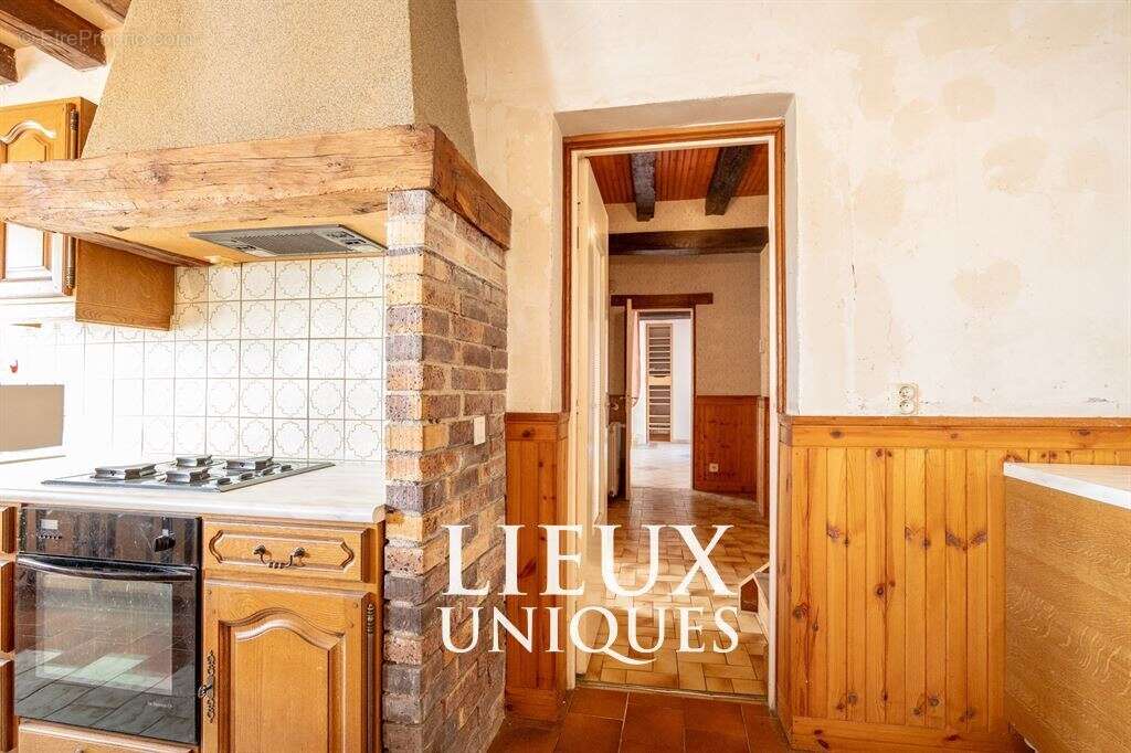 Lieux uniques ® x propriétés privées propose ancien couvent de 173 m² sur un terrain de 1.600 m² - a - photo 12