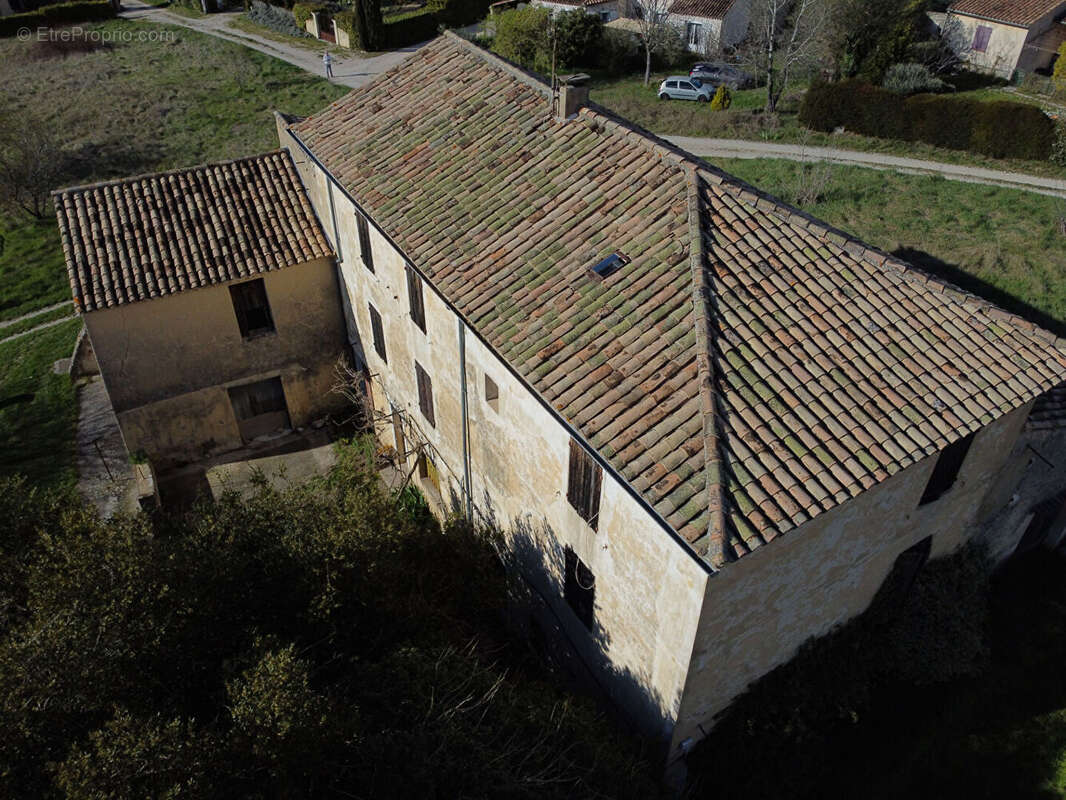 Ancien corps de ferme à rénover, fort potentiel d'aménagement - photo 11