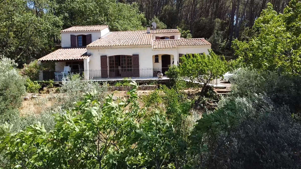 Maison à TRANS-EN-PROVENCE