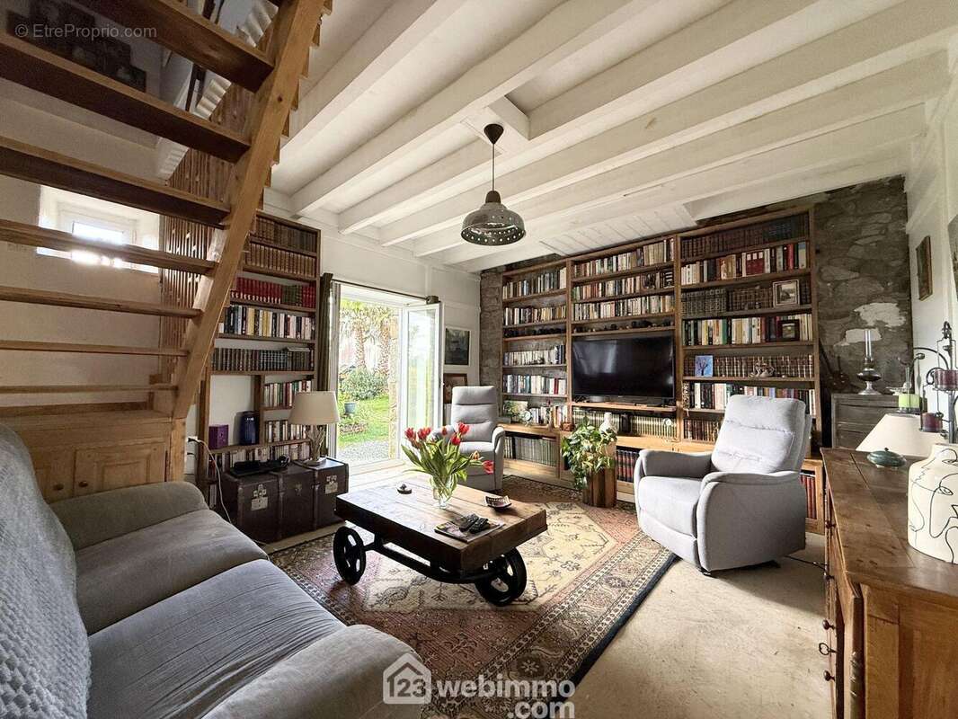 Maison à PLOUMILLIAU