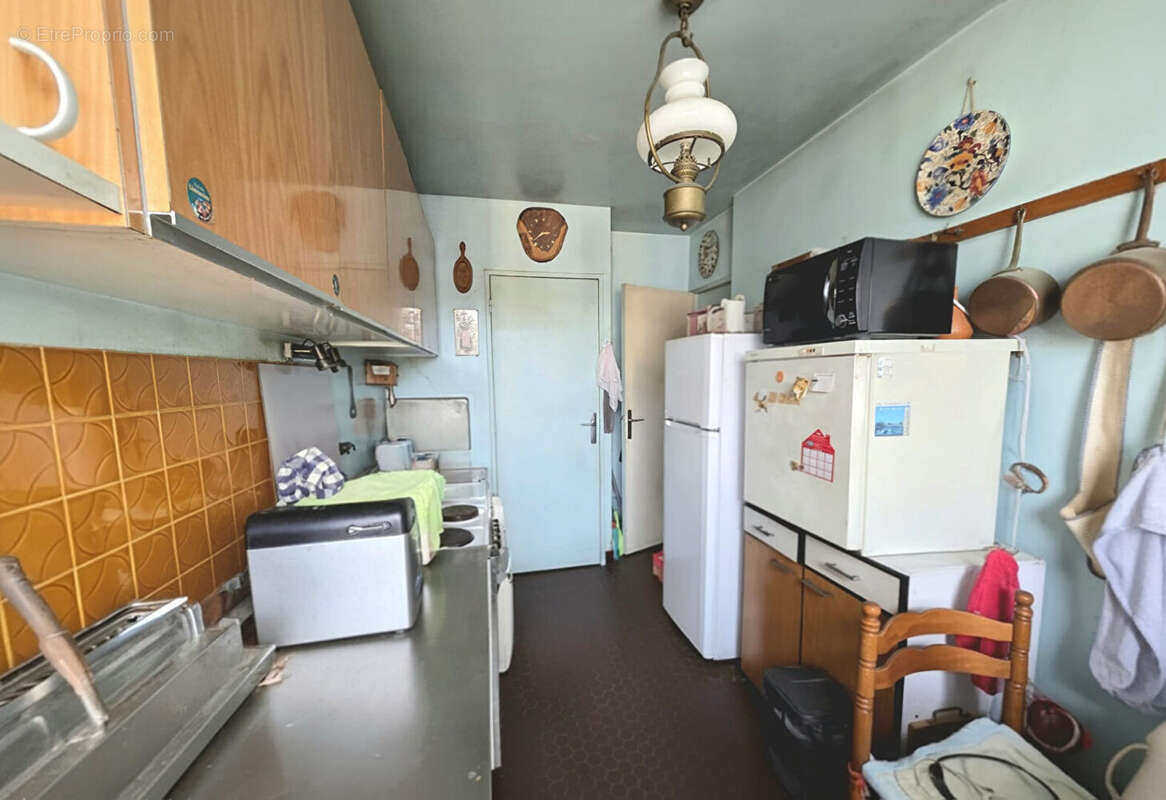 Appartement à PARIS-20E