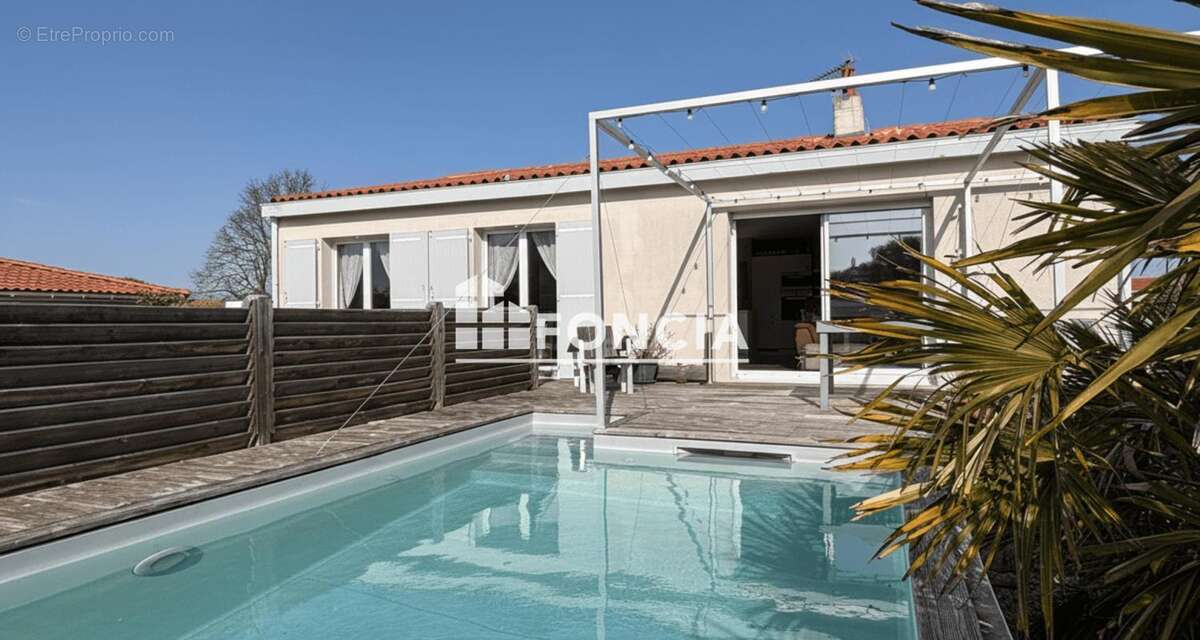 Maison à ANGOULINS