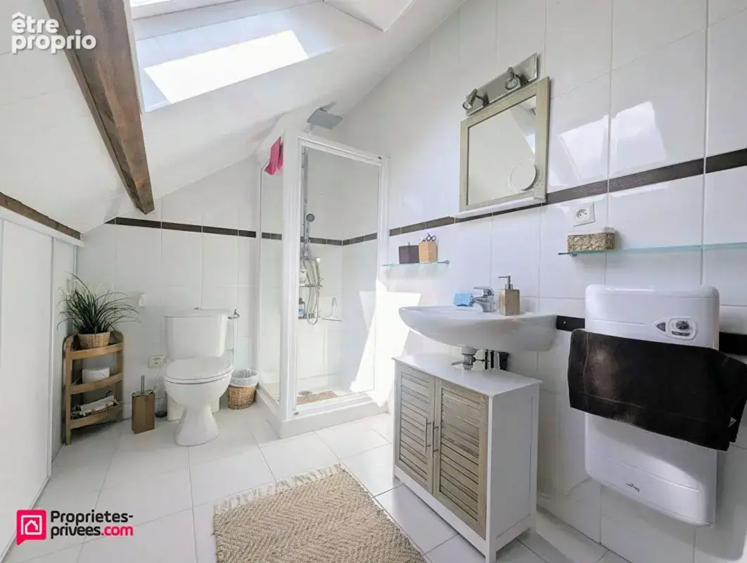 Maison individuelle 7 pièces de 145m² avec jardin clos de 660m² - photo 16