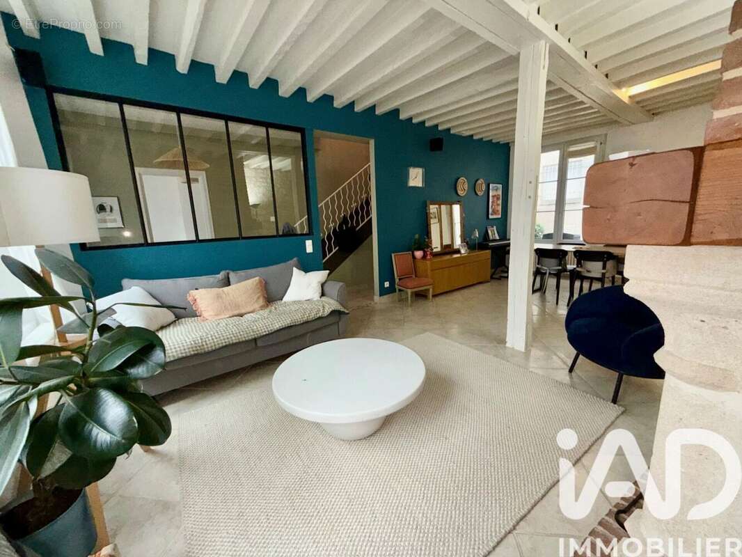 Photo 2 - Maison à COMPIEGNE