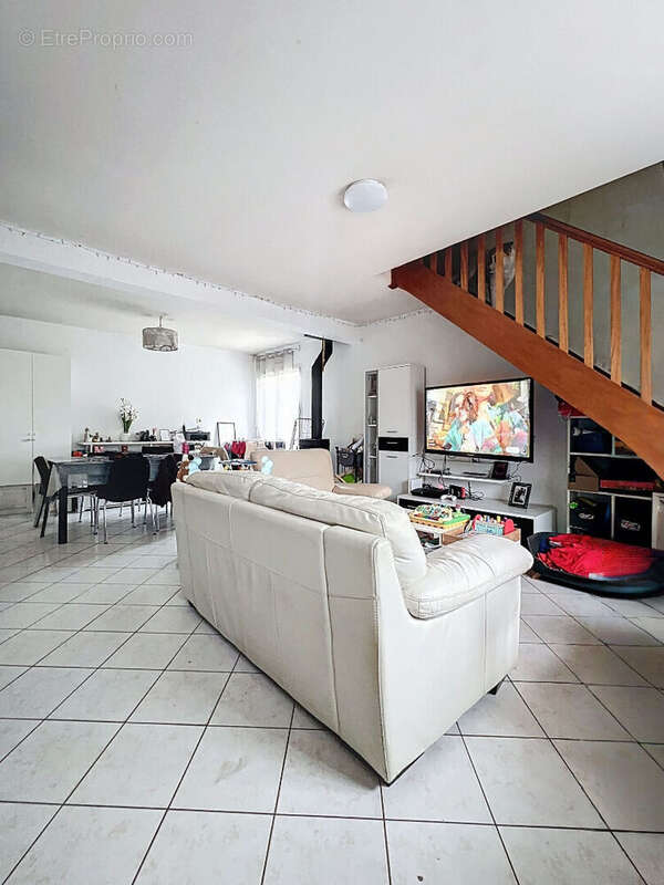 Maison à SAINT-PIERRE-DE-PLESGUEN