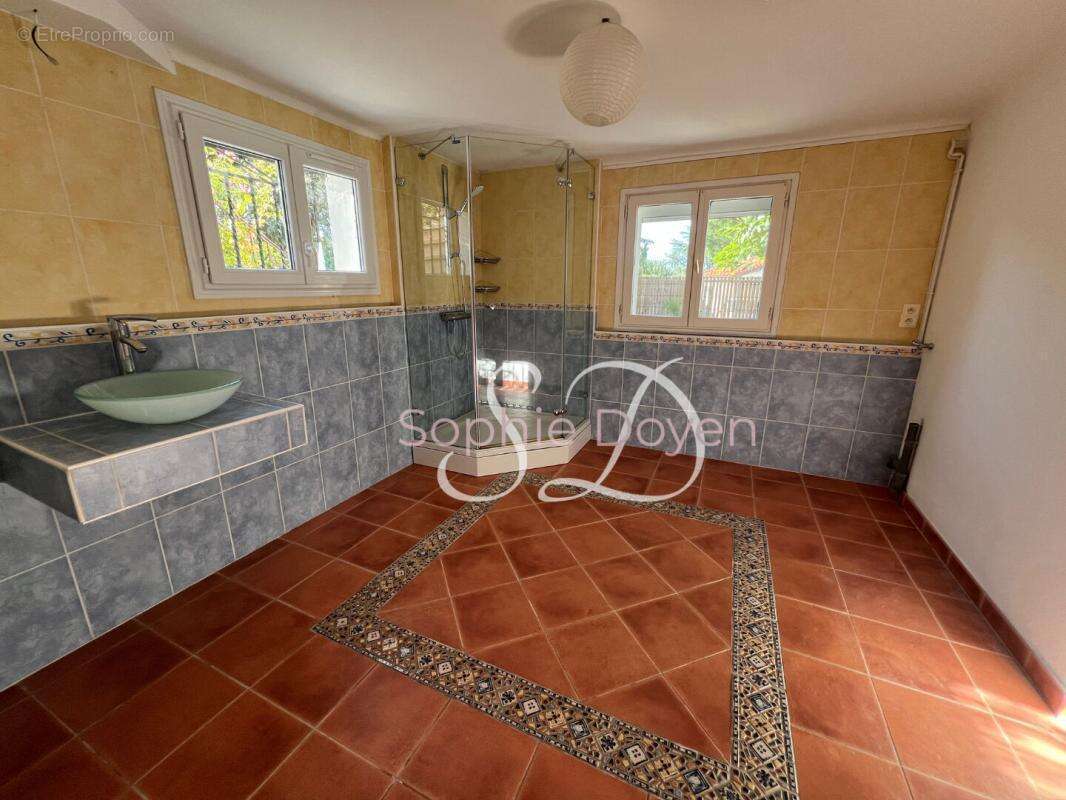 Maison à LAROQUE-DES-ALBERES