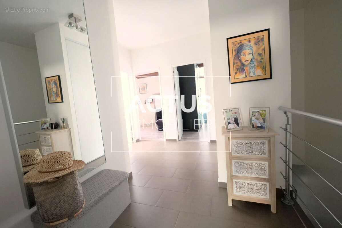 Appartement à SALON-DE-PROVENCE
