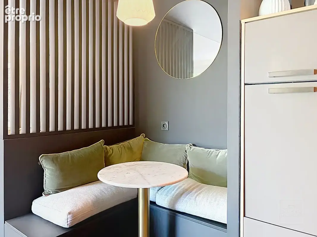 Centre village de Limonest, duplex de 111m² en rez de jardin de 290m² clos + garage - photo 5