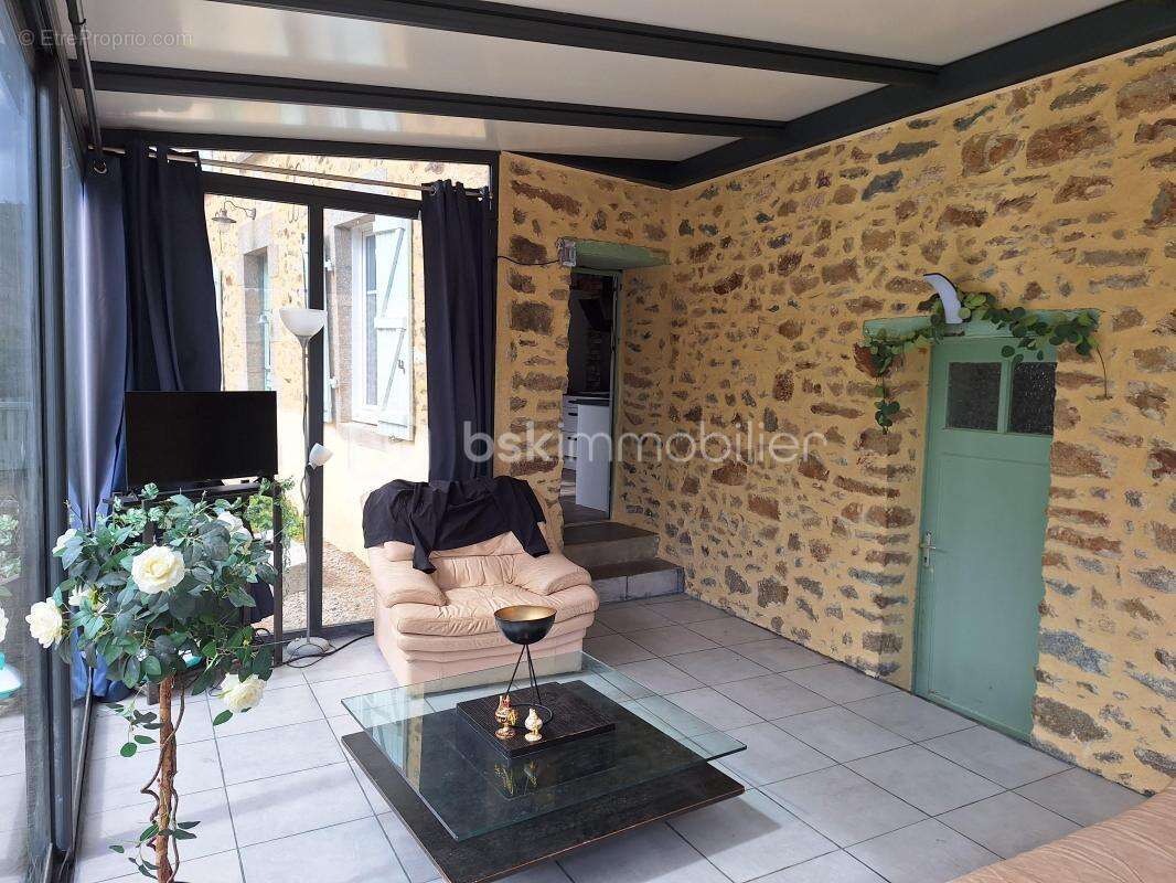 Maison à ANDOUILLE