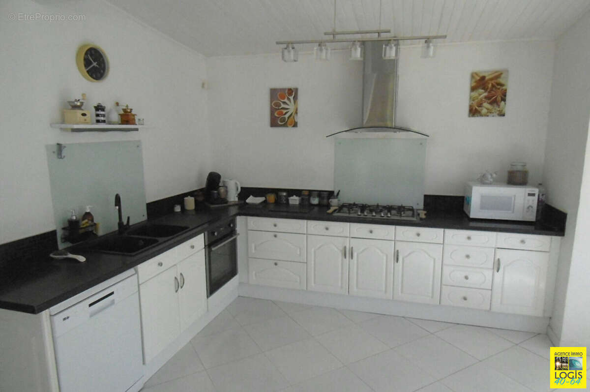 Maison à SAINT-LON-LES-MINES