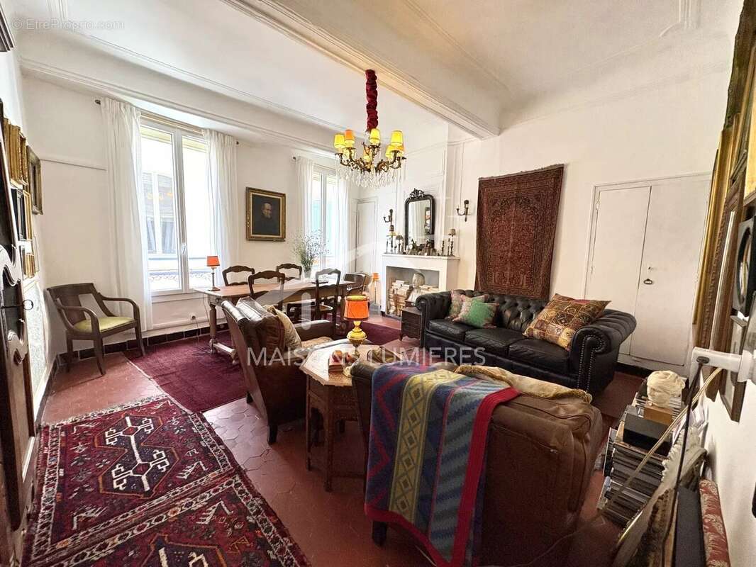 Appartement à APT