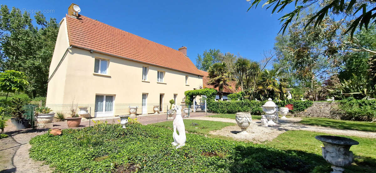 Maison à ISIGNY-SUR-MER