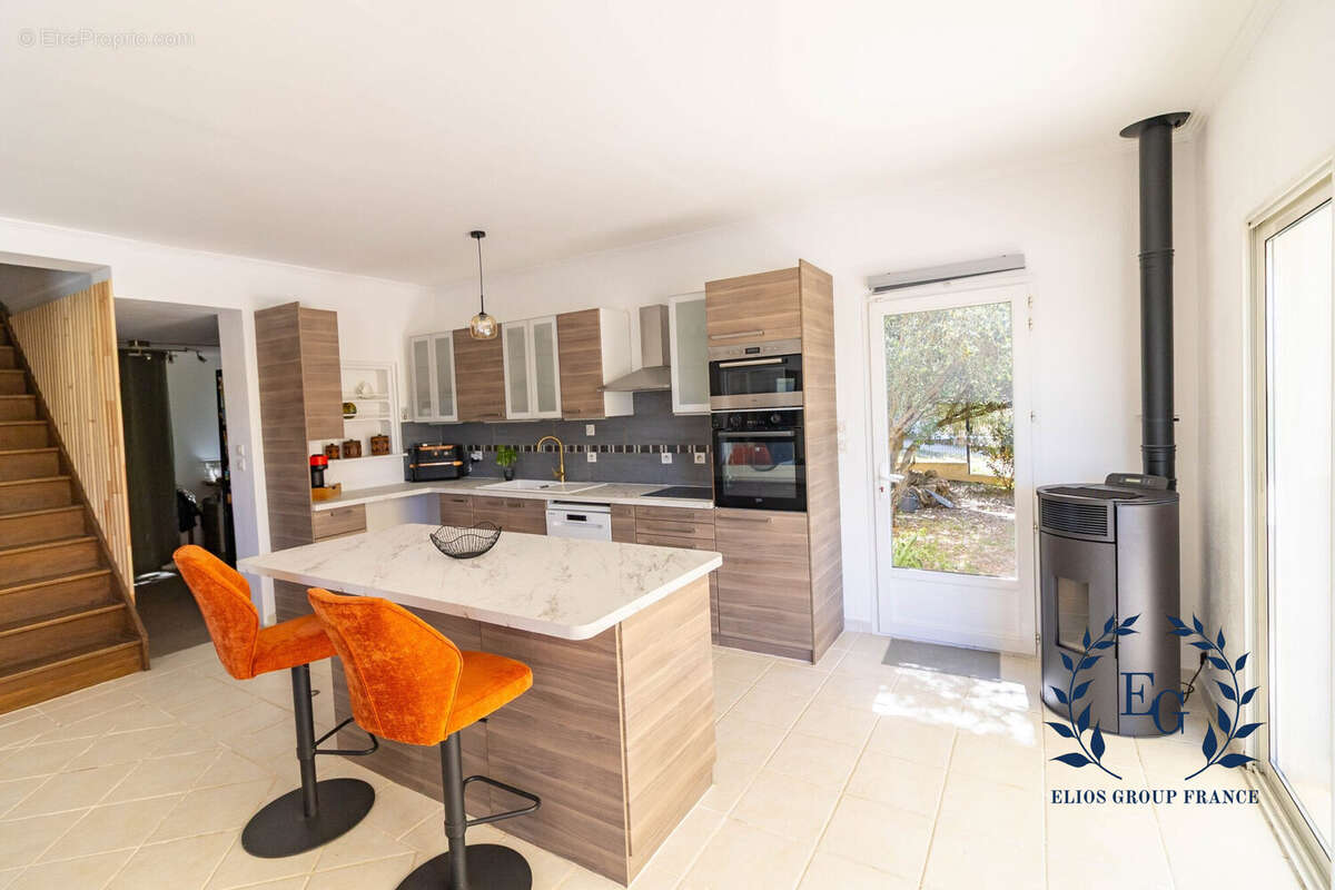 Maison 130 m² à Ponteves  - photo 5