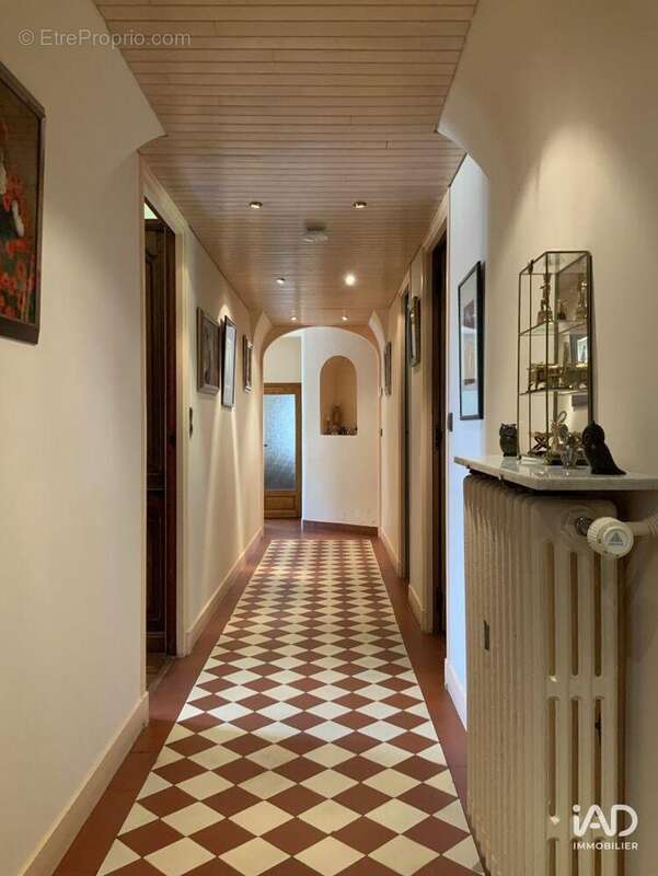Maison 235 m² à Dammartin-En-Serve  - photo 7