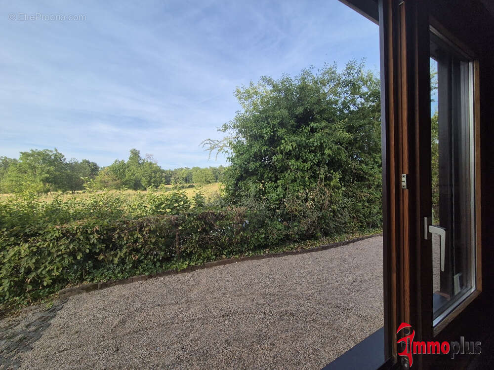 Belle maison dans quartier calme avec vue imprenable à Village-Neuf - photo 12