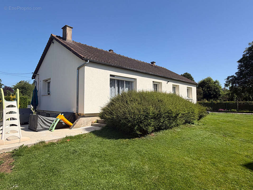 Maison à LE NEUBOURG
