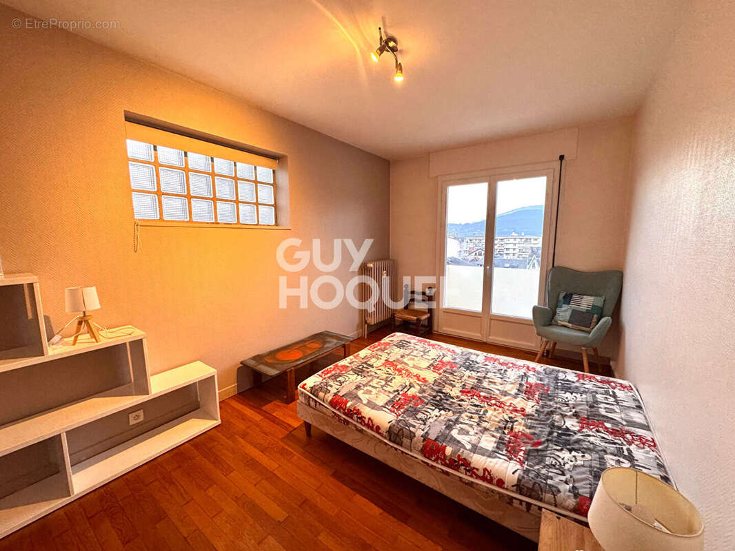 Appartement à AIX-LES-BAINS