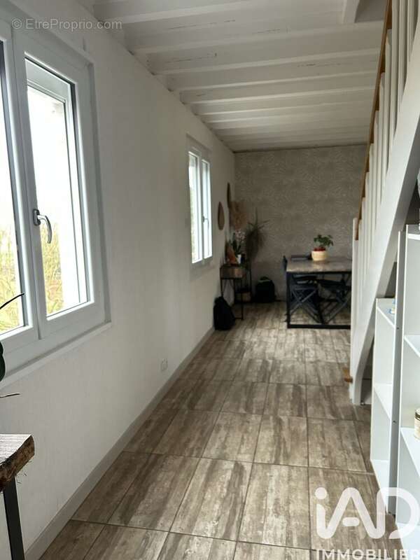 Photo 5 - Maison à LA MENITRE