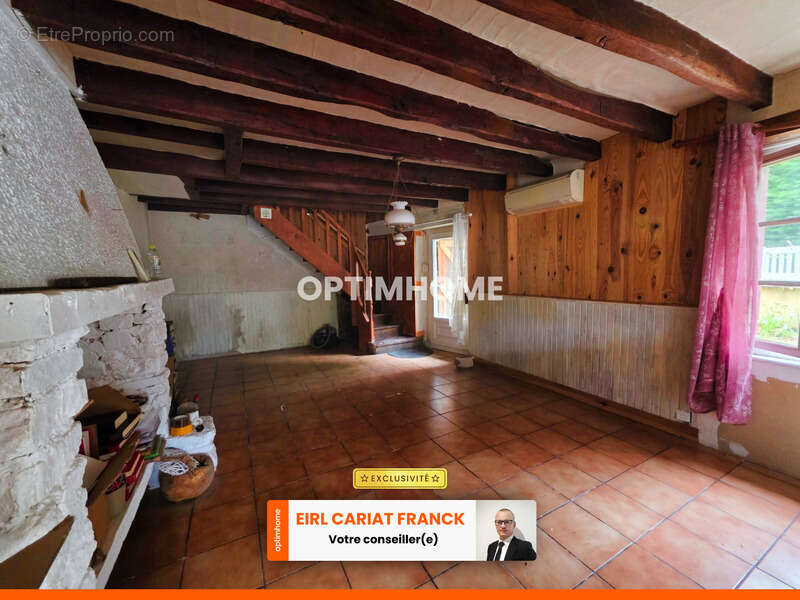 Maison à SAINT-AGNANT-DE-VERSILLAT