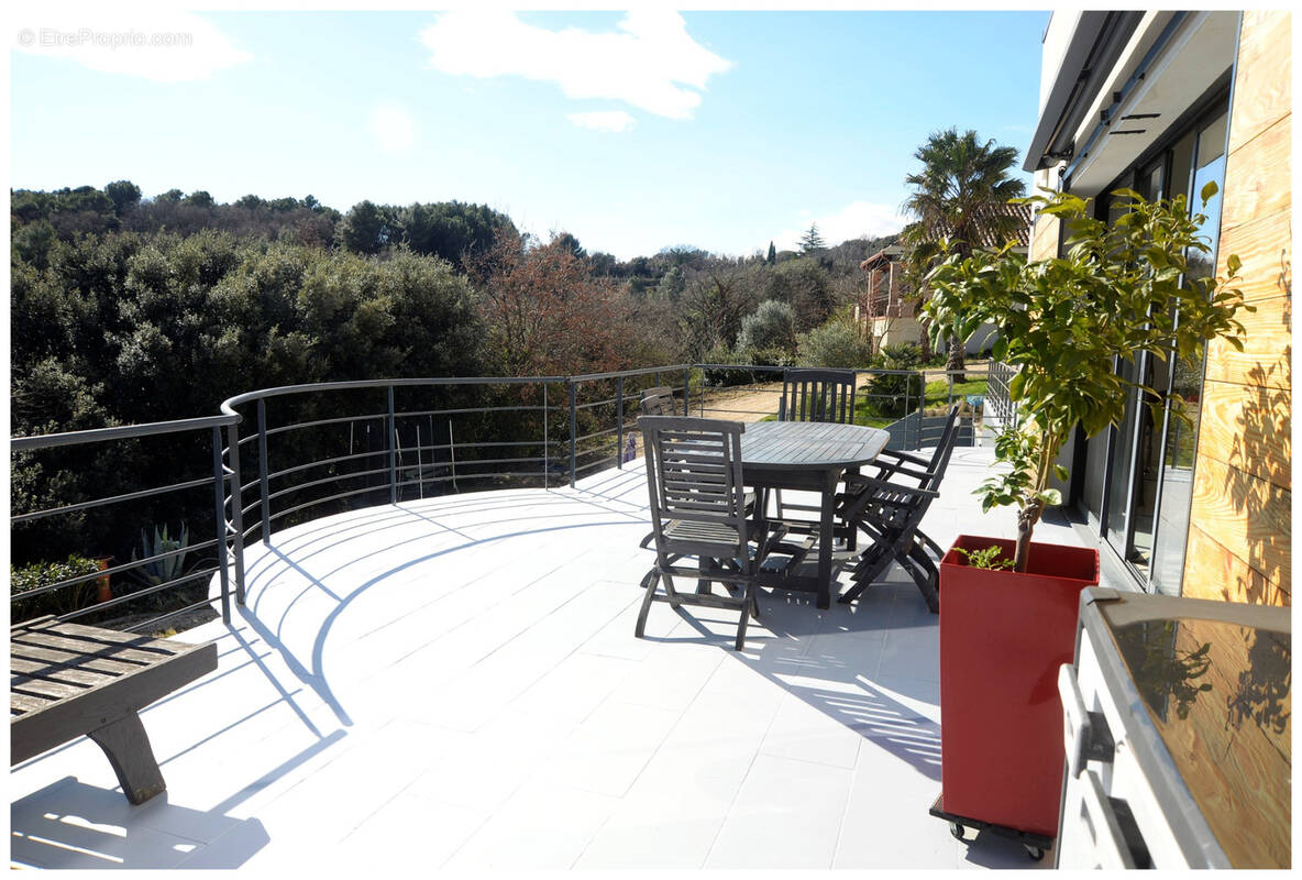 Maison à SAINT-MARTIN-D'ARDECHE