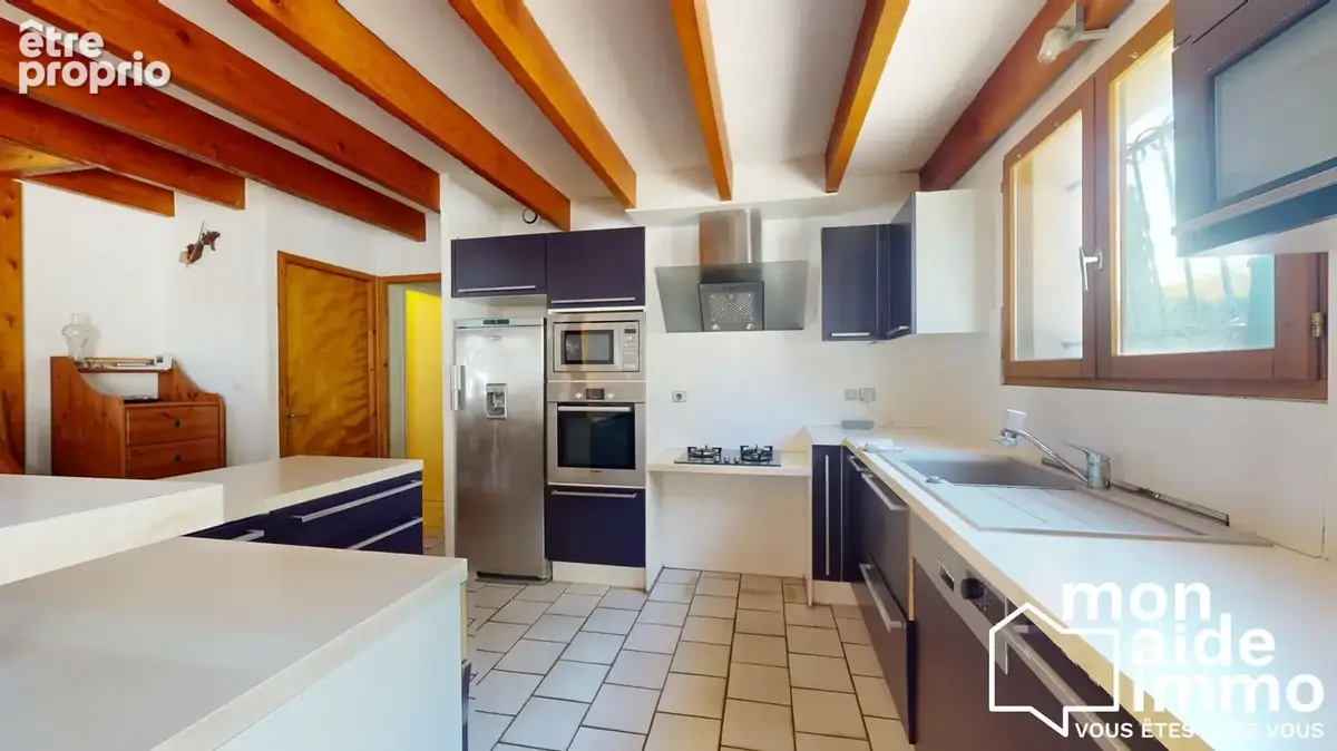 Maison 5 pièces 129 m² à vendre à Fargues-Saint-Hilaire (33370) - photo 6