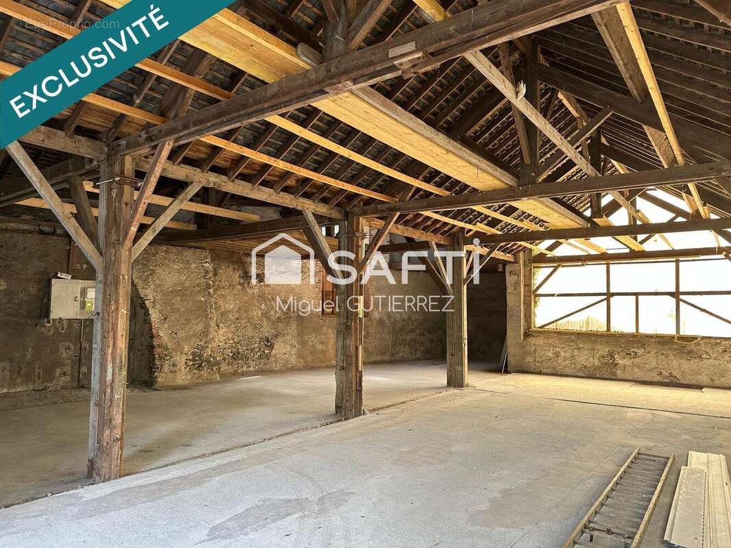 Commerce 349 m² à Chemille  - photo 4