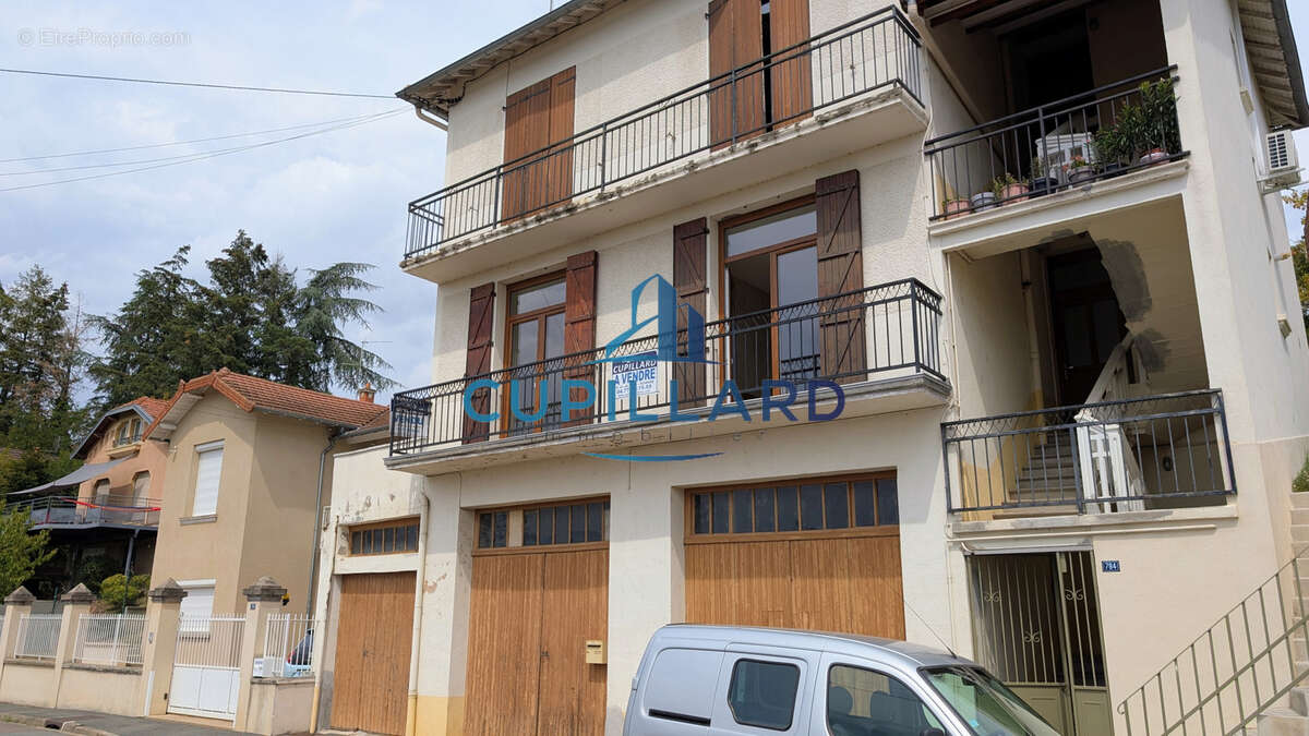 Appartement avec jardin, terrasse et garage, très jolie vue - photo 3
