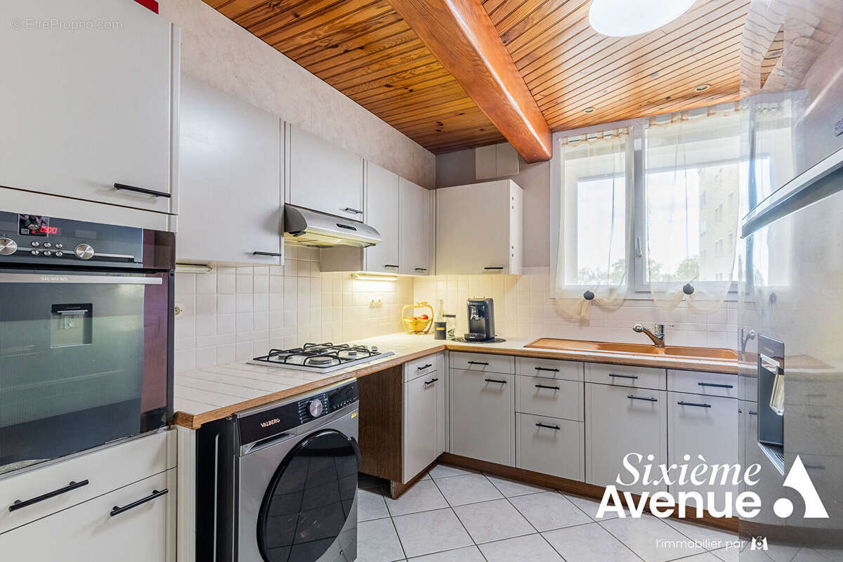 Appartement à CHILLY-MAZARIN