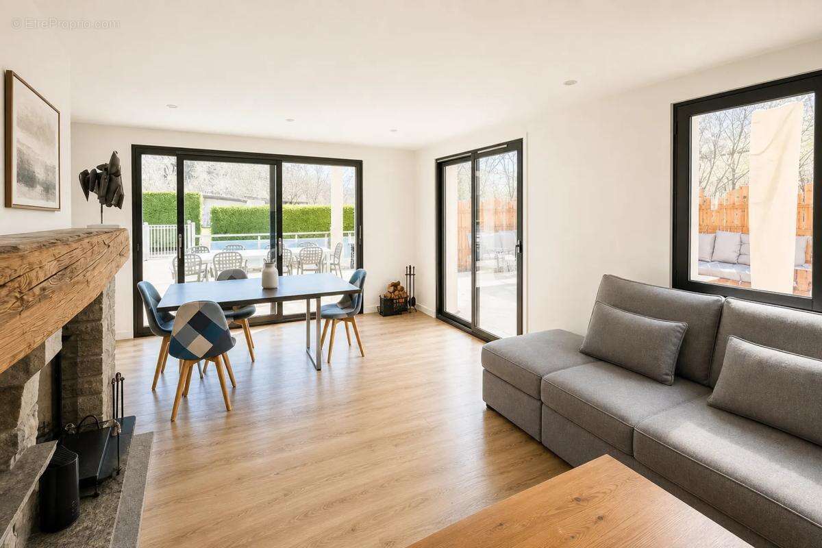 Maison 5 chambres avec piscine et dépendances - Aigueblanche - photo 4