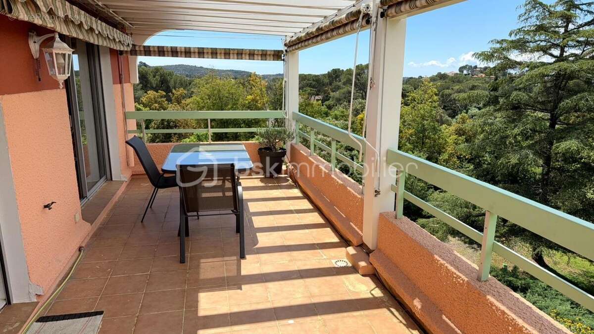 Appartement à SAINT-RAPHAEL