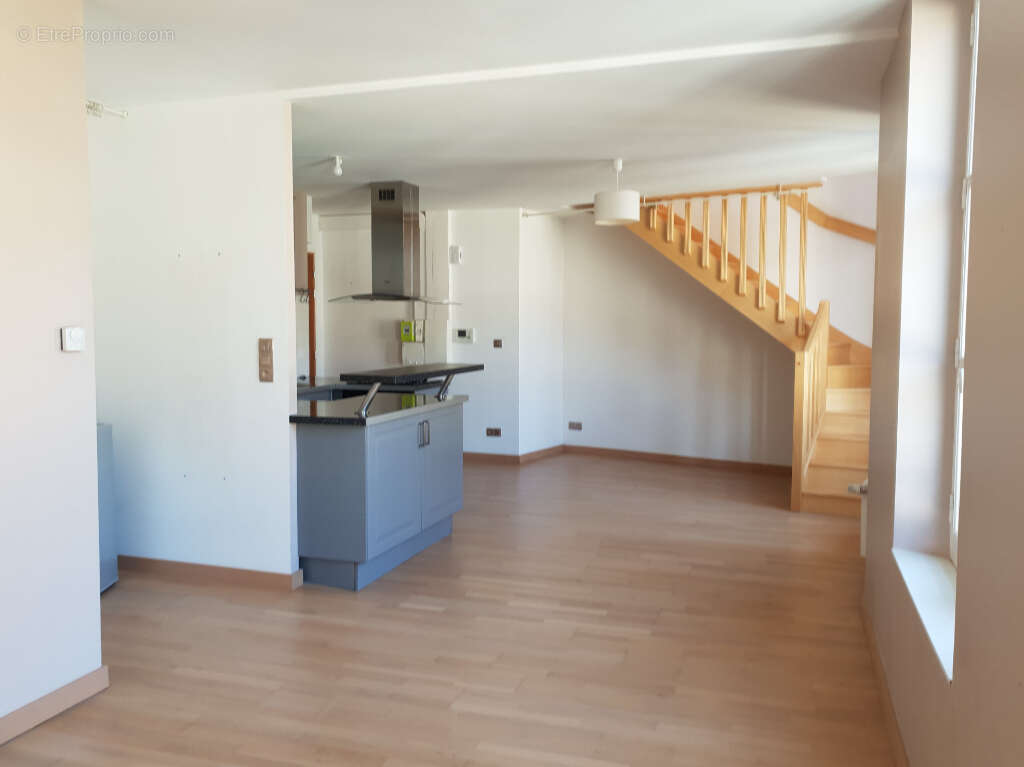 Appartement à COMPIEGNE