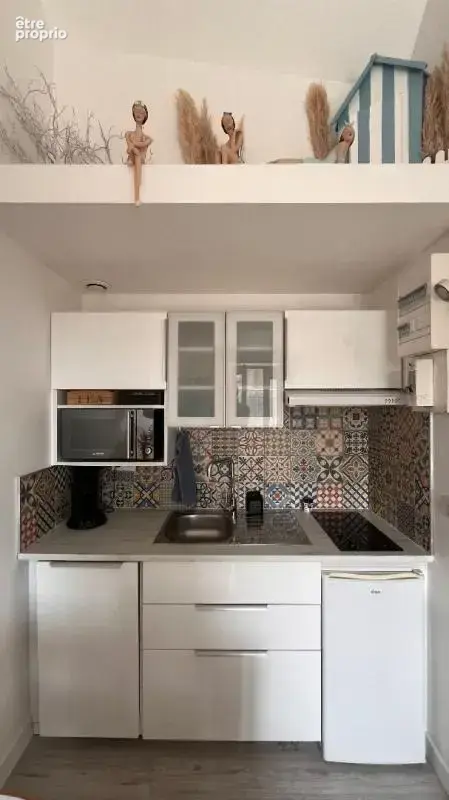 LE CROISIC - Appartement T2 de 21 m², entièrement rénové avec soin, vendu meublé et parfaitement équipé - photo 3