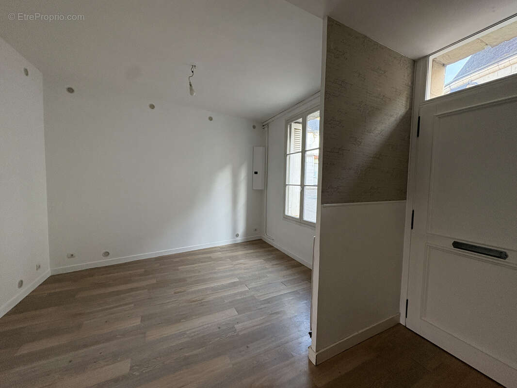 Maison à BALLAN-MIRE