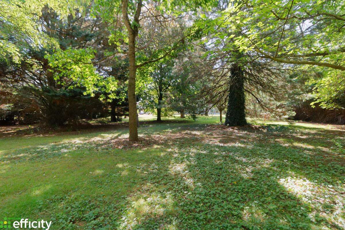 Maison 275 m² à Chaumontel  - photo 24