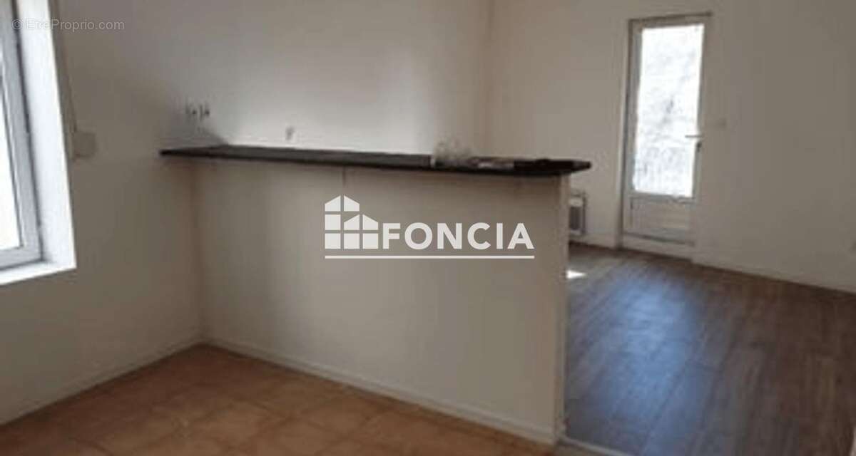  À VENDRE – Appartement T2 de 52 m² à rénover – Quartier Gambetta -RENTABILITÉ BRUTE D’ENVIRON 9 % - photo 4