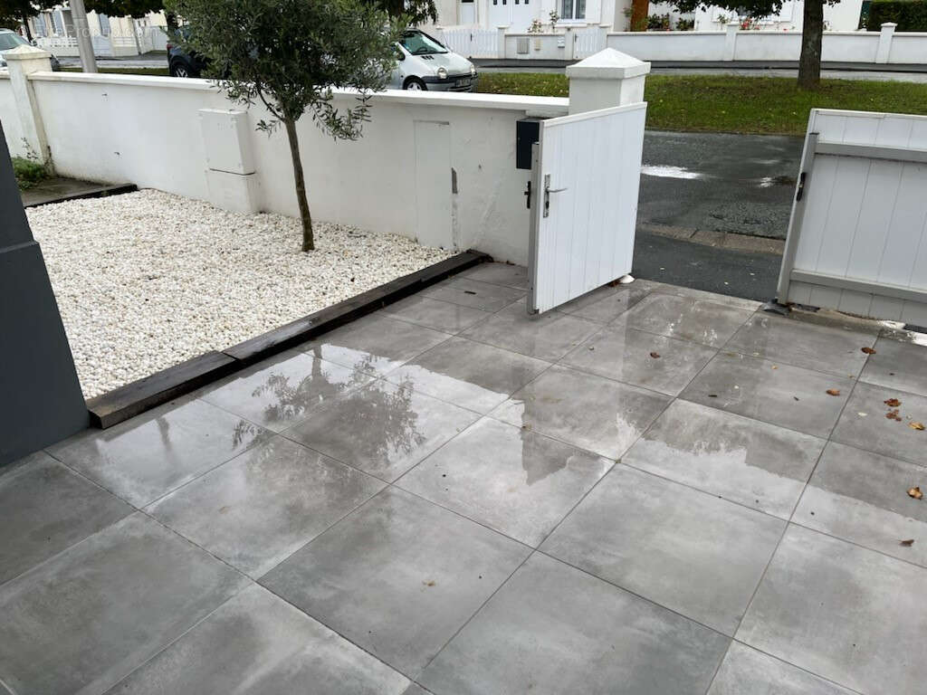 Maison à DOMPIERRE-SUR-MER