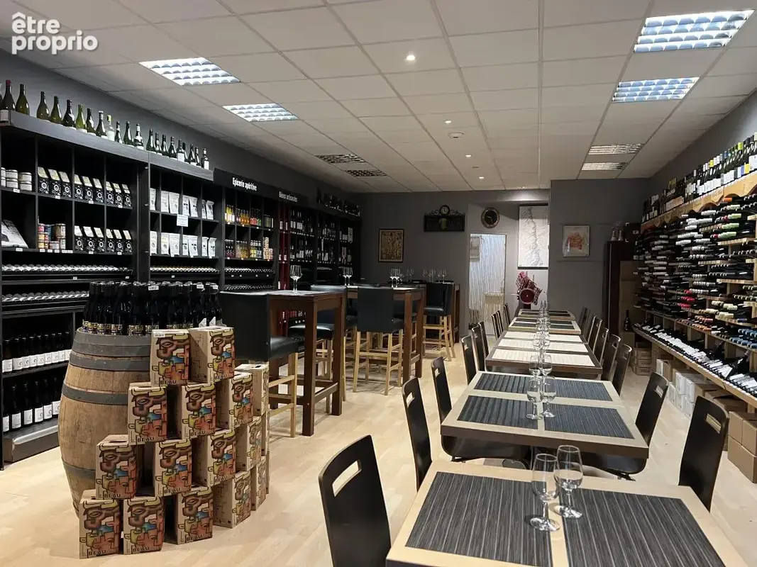 Commerce 66 m² à vendre à Cholet (49300) - photo 2