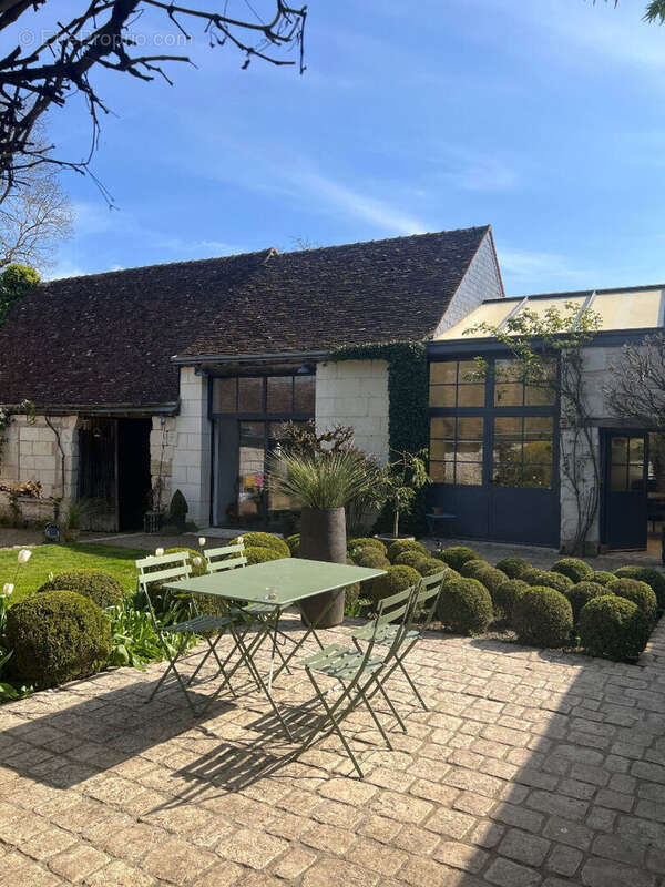 Maison à AZAY-SUR-CHER