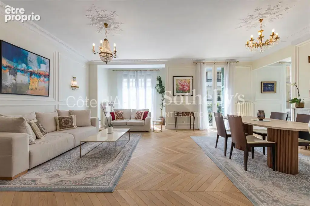 Nice Carré d’Or, appartement bourgeois 4 pièces avec trois chambres et balcon - photo 2