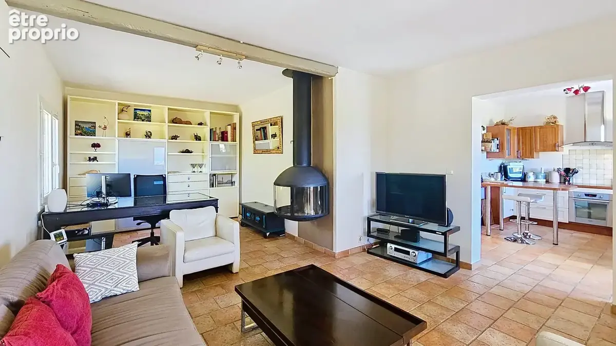 Maison 4 pièces 126 m² à vendre à Aubagne (13400) - photo 5