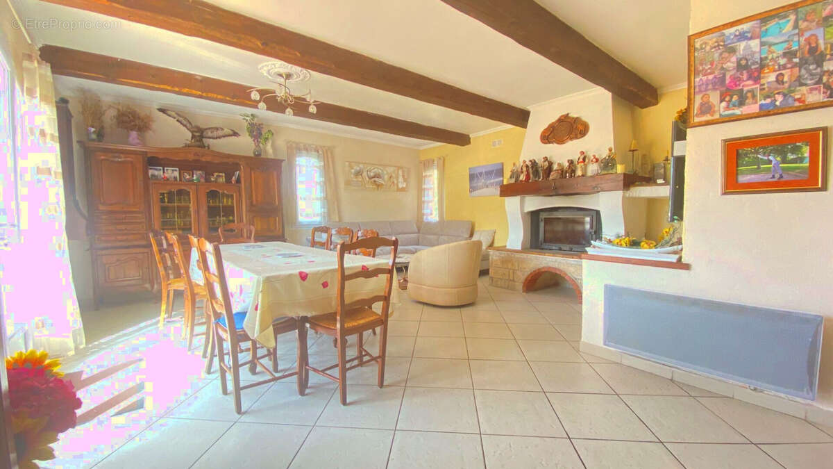 Maison à SAINT-SAVOURNIN