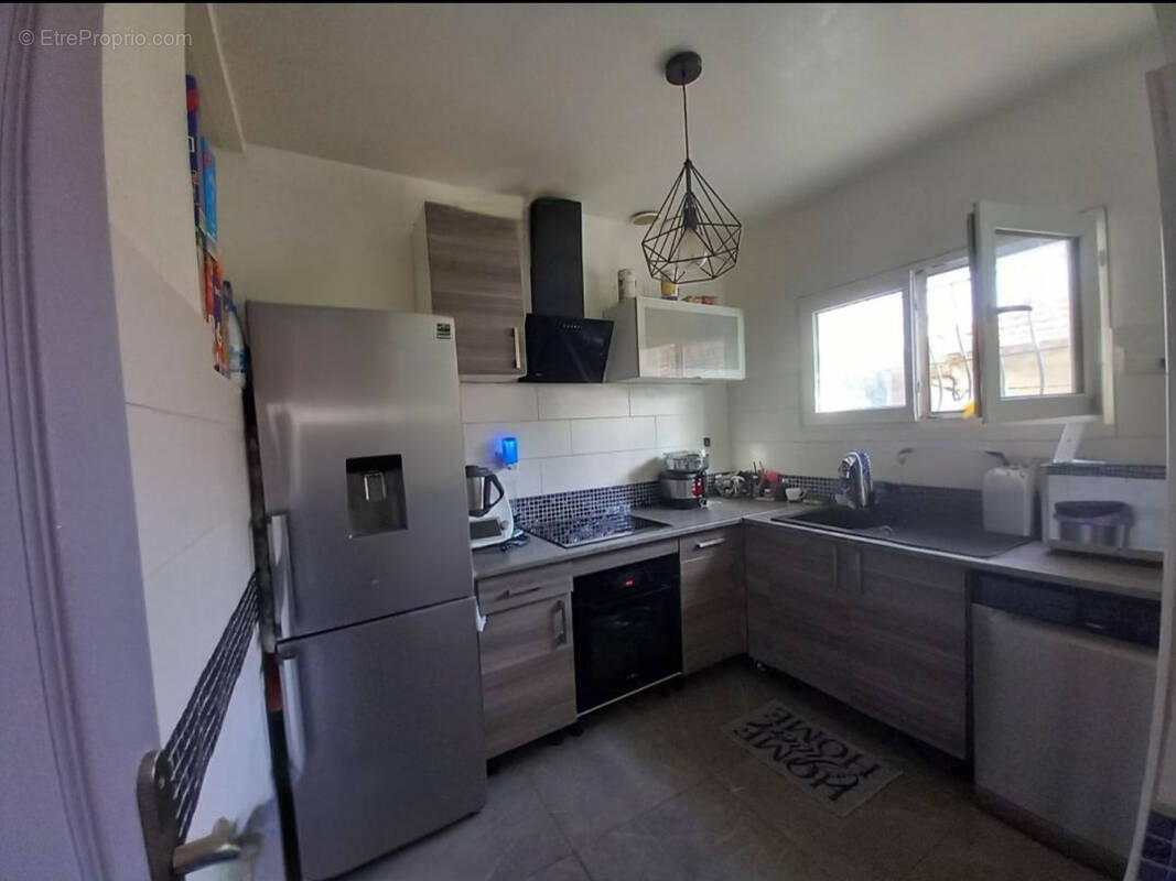 Appartement à MARSEILLE-16E